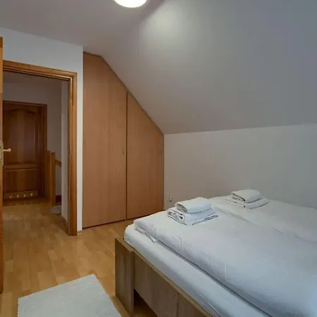 Claudia Comfortable بيت للعطل *